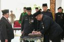 Wakil Bupati Sumenep, Imam Hasyim, saat melantik 129 Kepala Sekolah (Istimewa - garudajatim.com)