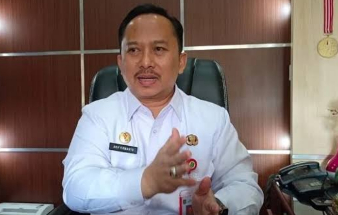 Kepala Badan Perencanaan Pembangunan Daerah (Bappeda) Kabupaten Sumenep, Arif Firmanto, saat ditemui diruang kerjanya (istimewa - garudajatim.com)