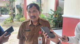 Kepala DKUPP Sumenep, Moh. Ramli, saat di wawancarai (Istimewa - garudajatim.com)